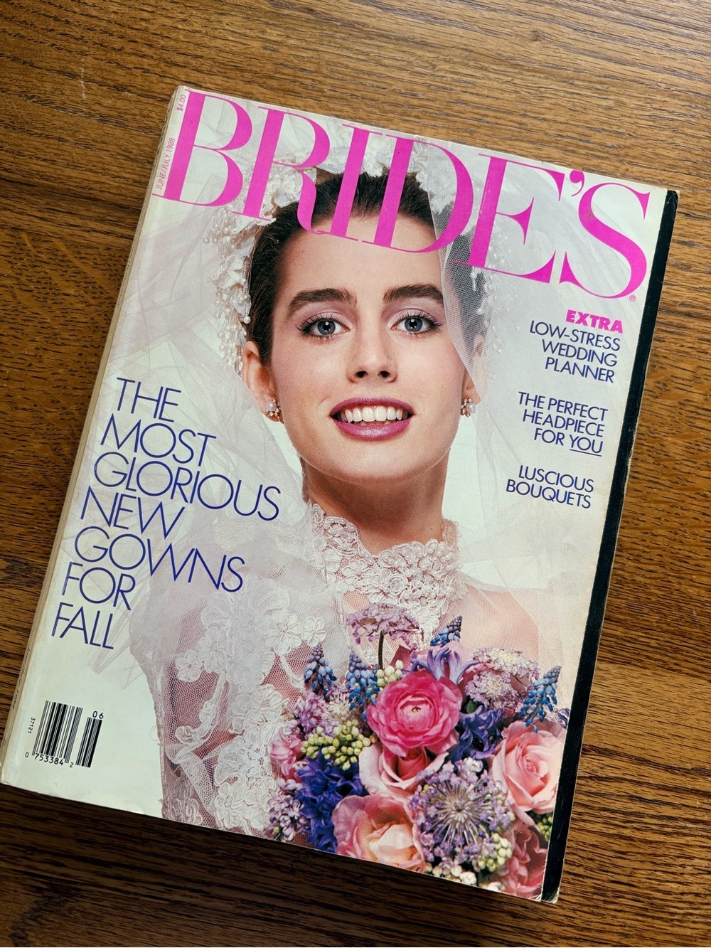 Vintage BRIDE'S magazine June/July 1988 Summer- vol 55, number 3.
